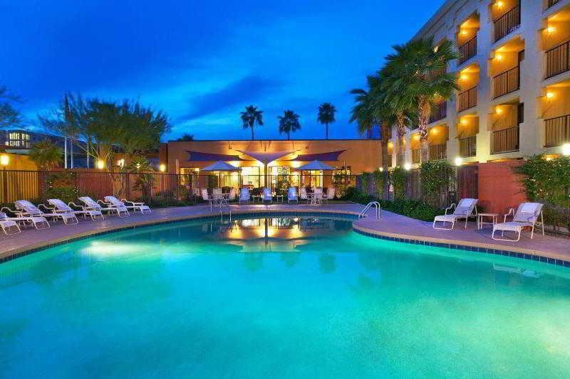 Moxy Phoenix Tempe/Asu Area 外观 照片